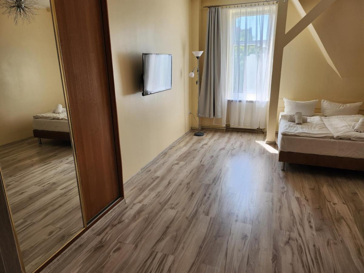 Apartament Pilsudskiego Świnoujście Esterno foto